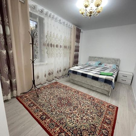Center Guesthouse Kochkor Buitenkant foto